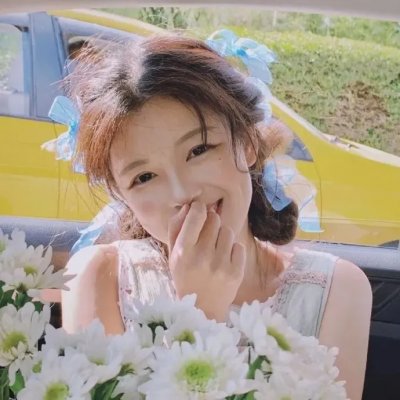 走进阳光的女人